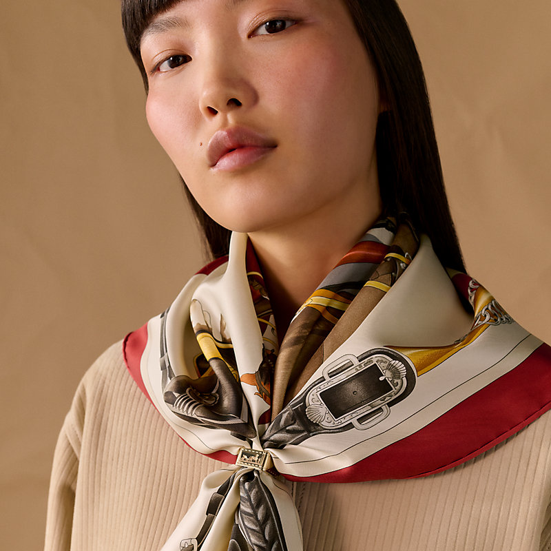 スカーフリング 《ボルデュック》 | Hermès - エルメス-公式サイト